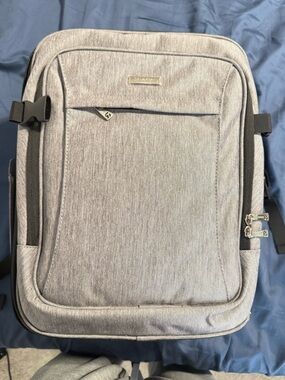 Light Gray Cosmetic Travel Case with Organized Storage